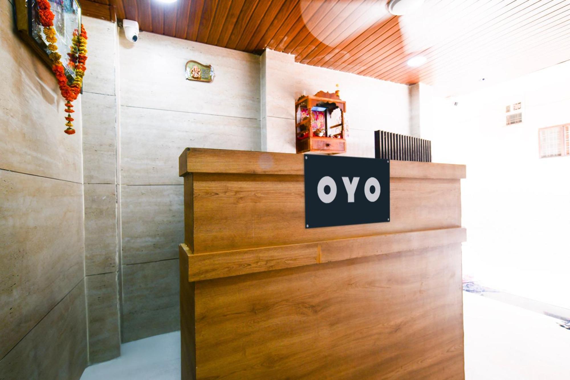 Super Hotel O D.V Near Medanta Hospital Indore Dış mekan fotoğraf